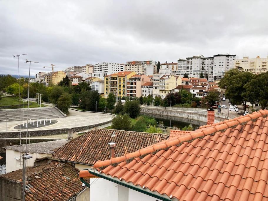 شقة Casa Do Largo براغانسا المظهر الخارجي الصورة